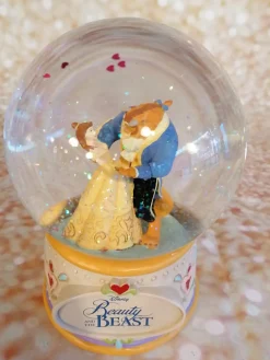 Boule à neige La Belle et la Bête