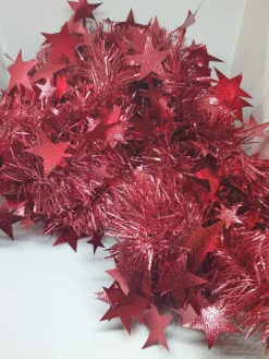 Guirlande rouge à étoiles